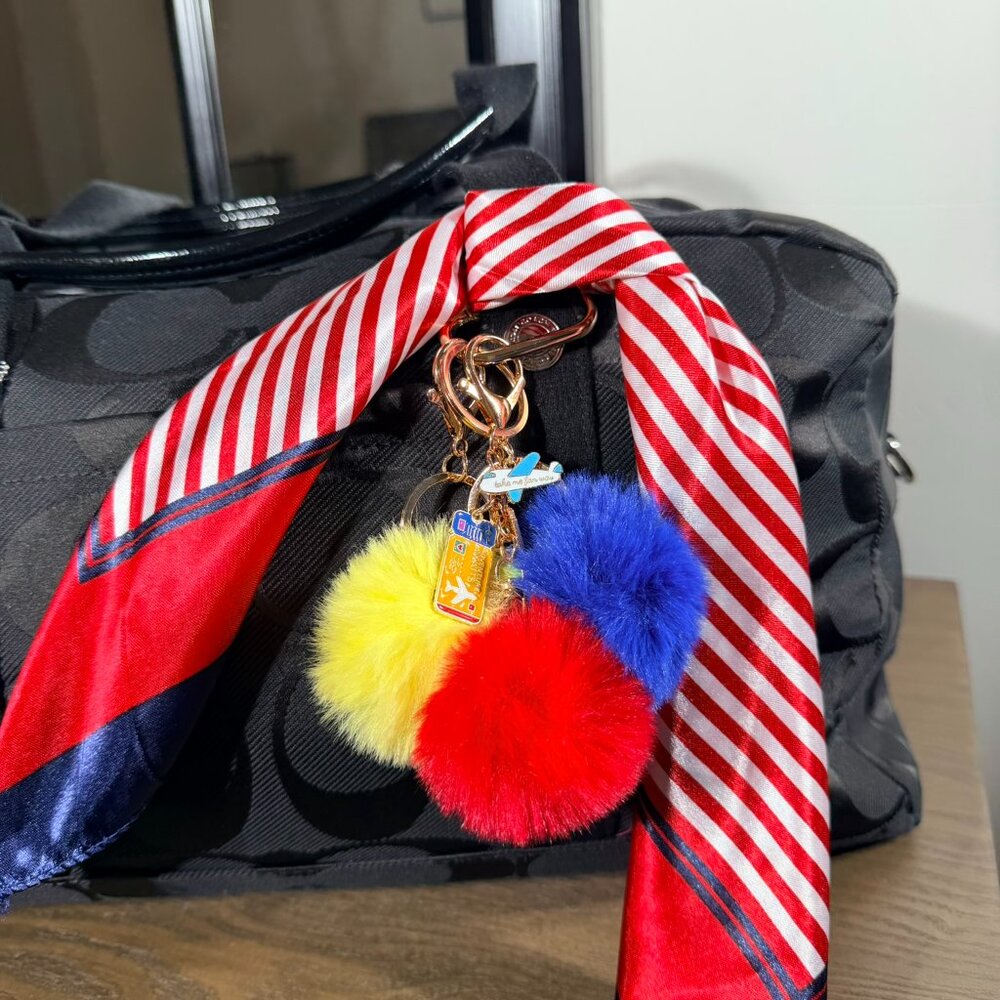 Southwest Airlines - Inspired Scarf & Bag Charm Set – Crew Bag Accessory - Picture 3 of 11